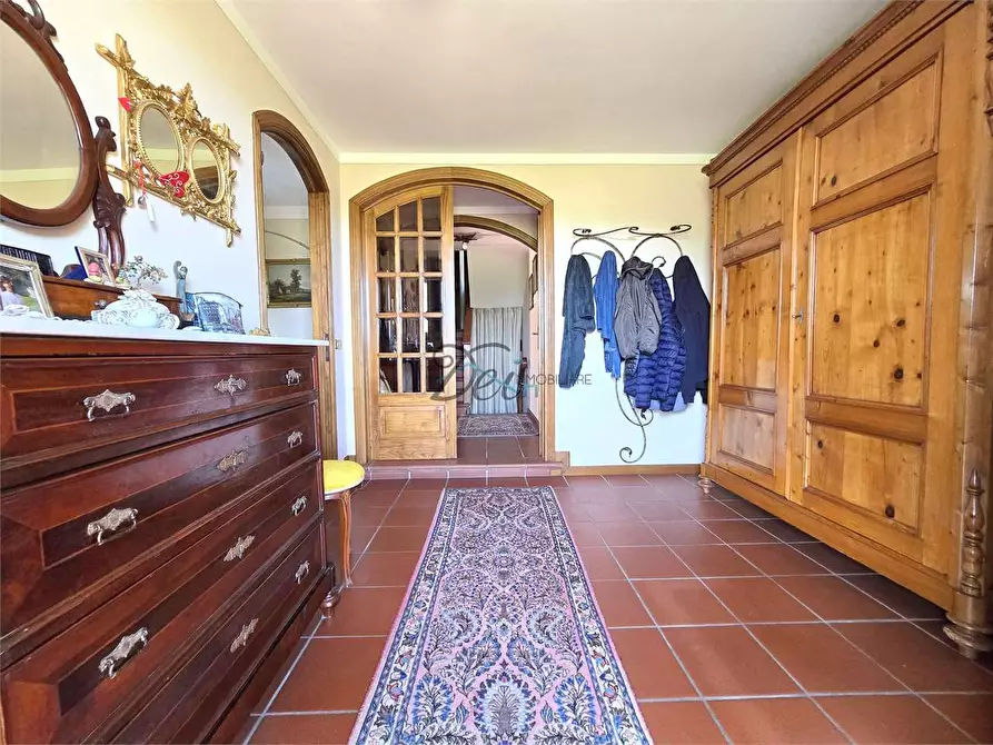 Immagine 38 di Villa in vendita  in via dell ave maria  a Capannori