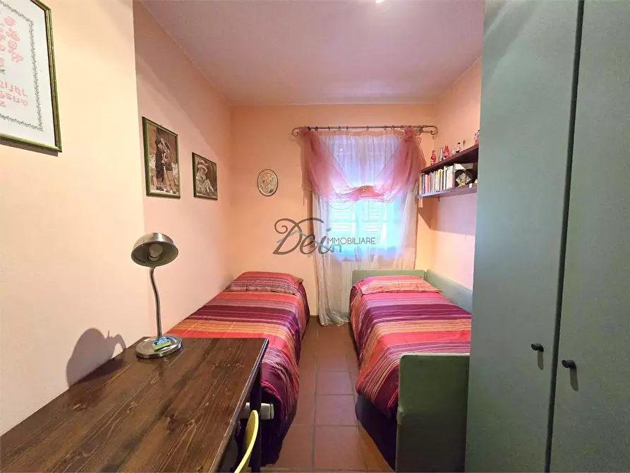 Immagine 37 di Villa in vendita  in via dell ave maria  a Capannori