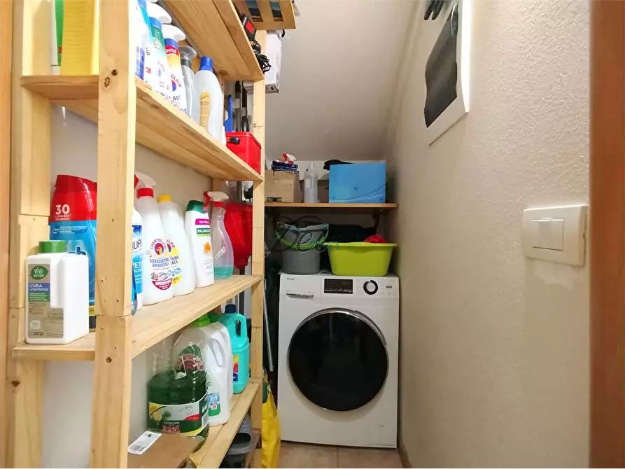 Immagine 32 di Villa in vendita  in via delle ville a Capannori