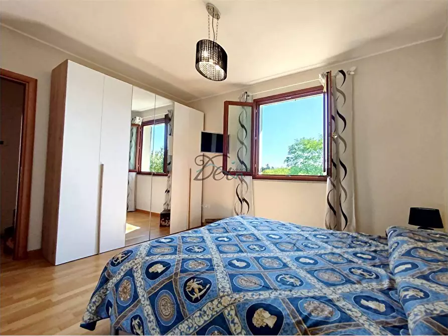 Immagine 22 di Villa in vendita  in via delle ville a Capannori