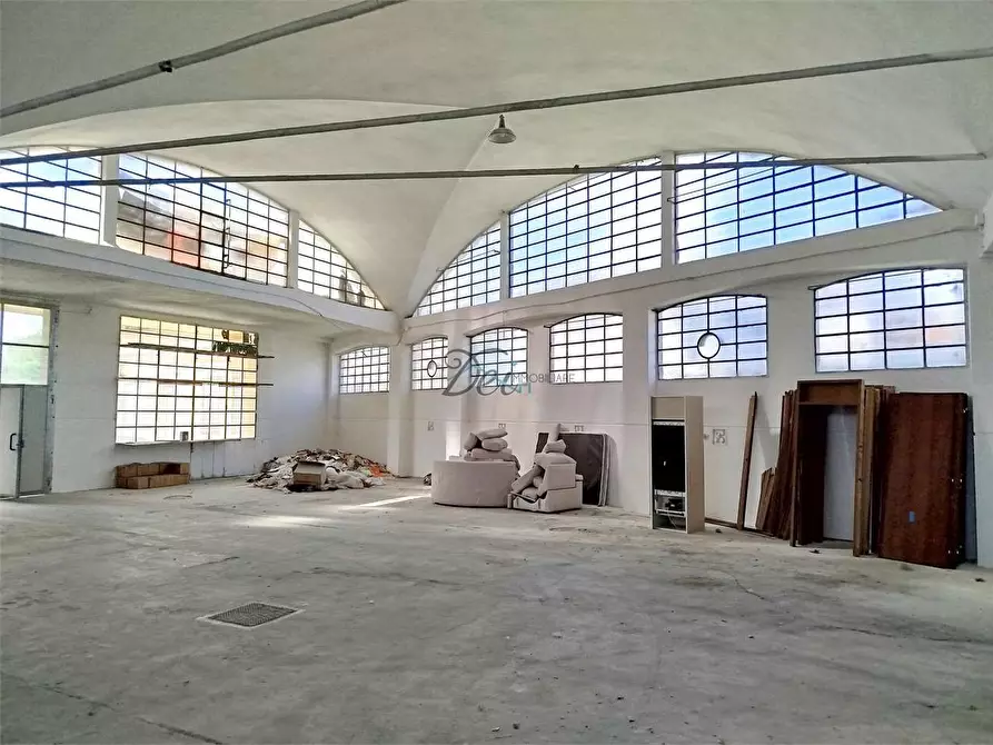 Immagine 16 di Capannone industriale in affitto  in via picciorana a Lucca