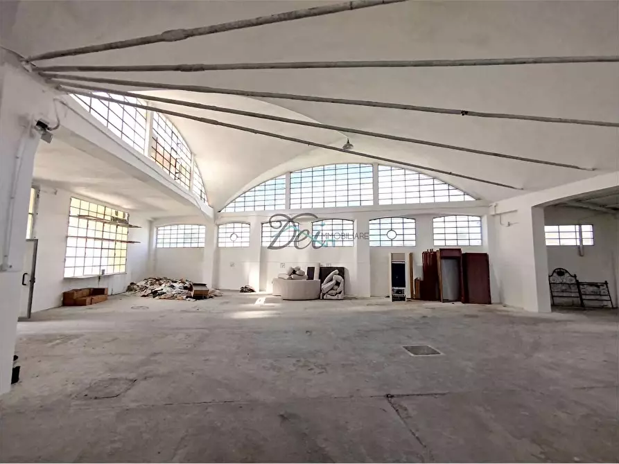Immagine 1 di Capannone industriale in affitto  in via picciorana a Lucca