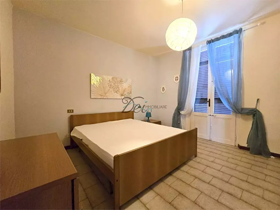 Immagine 17 di Appartamento in vendita  in viale cristoforo colombo a Camaiore
