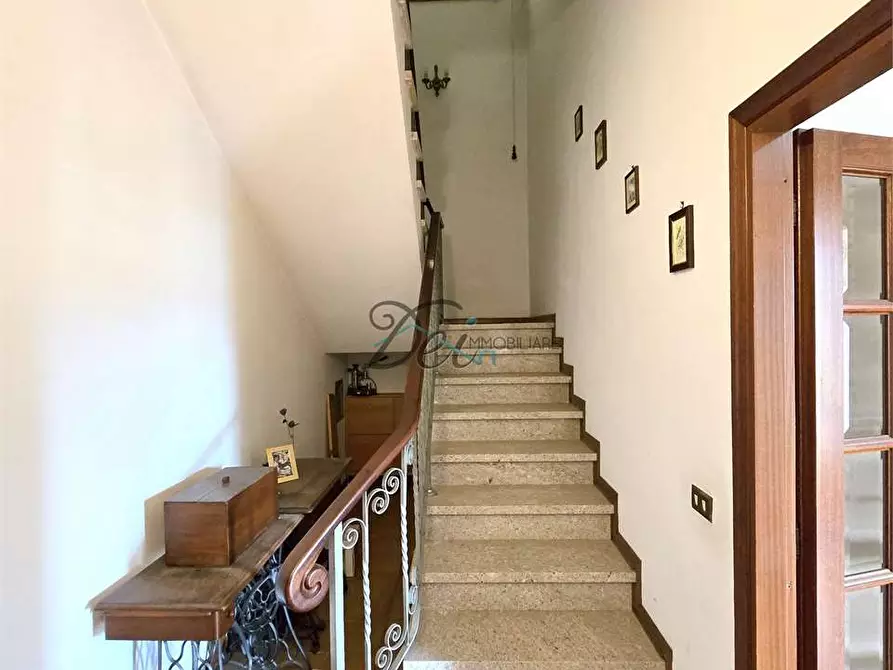 Immagine 28 di Villa in vendita  in Via sbarra a Porcari