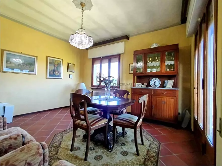 Immagine 11 di Villa in vendita  in via dei maionchi a Capannori