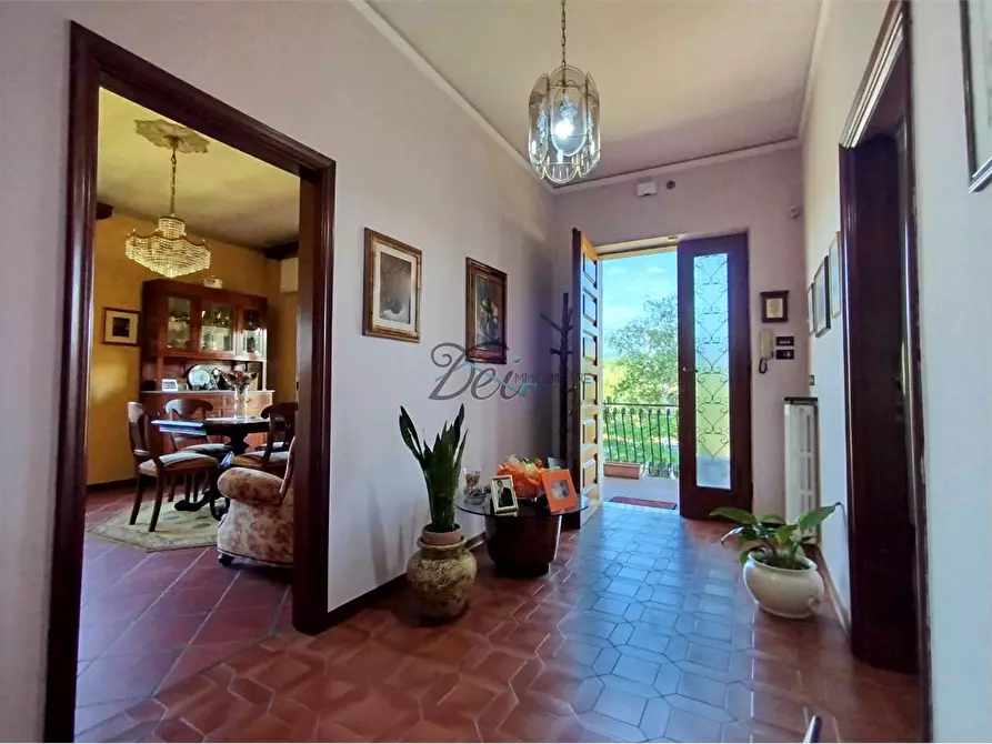Immagine 8 di Villa in vendita  in via dei maionchi a Capannori
