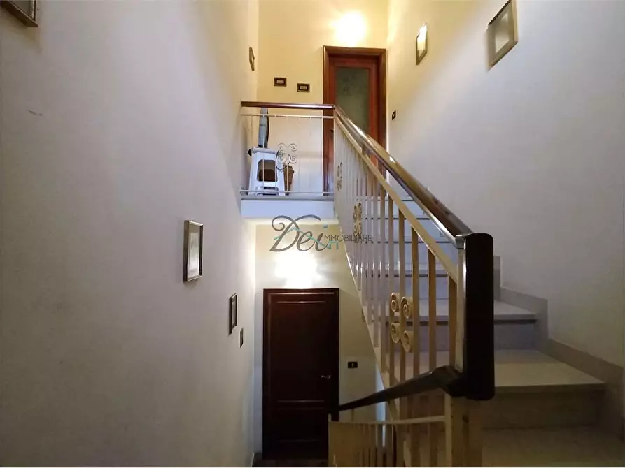 Immagine 25 di Villa in vendita  in via dei maionchi a Capannori