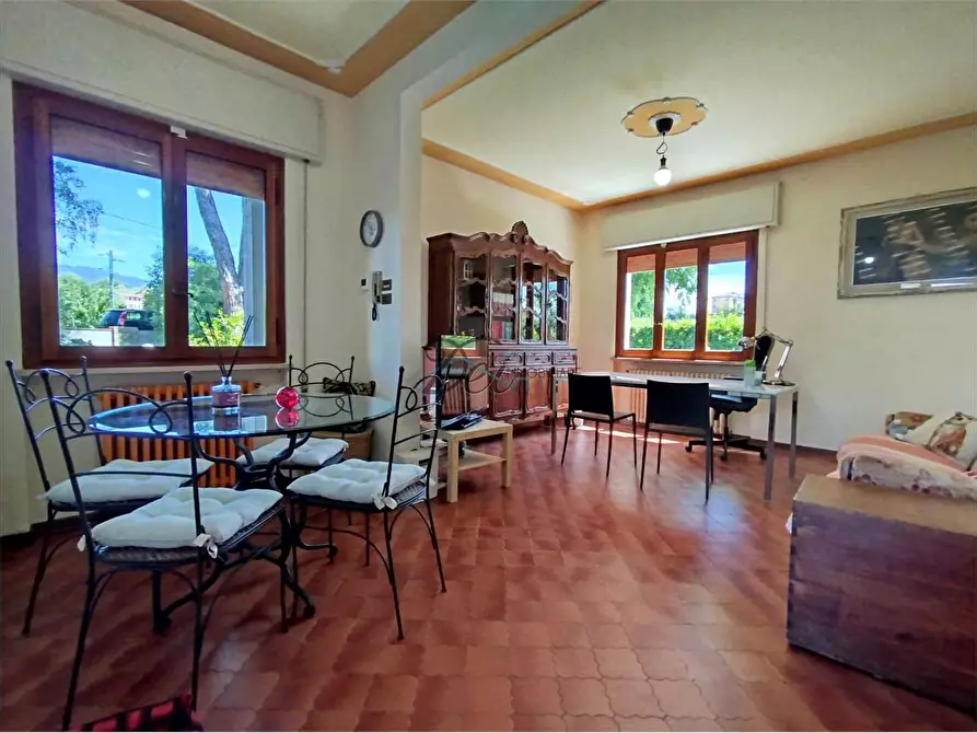 Immagine 27 di Villa in vendita  in via dei maionchi a Capannori