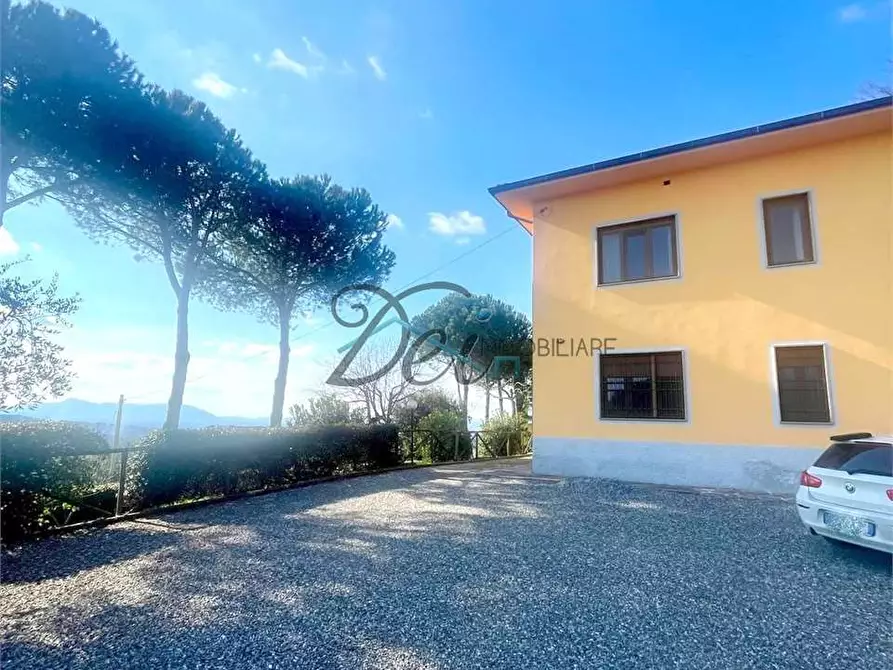 Immagine 28 di Casa bifamiliare in vendita  in Via Per San Martino  a Capannori