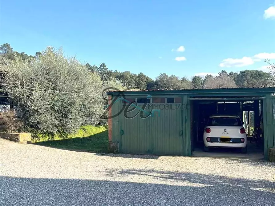 Immagine 32 di Casa bifamiliare in vendita  in Via Per San Martino  a Capannori