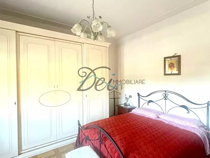 Immagine 14 di Casa bifamiliare in vendita  in Via Per San Martino  a Capannori