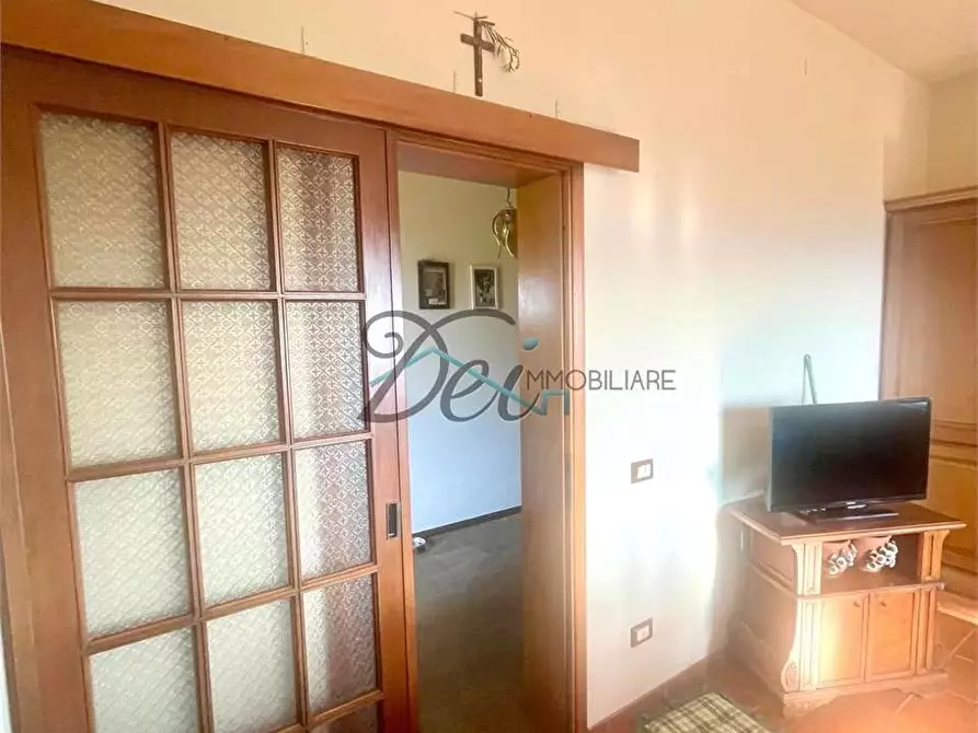 Immagine 9 di Casa bifamiliare in vendita  in Via Per San Martino  a Capannori