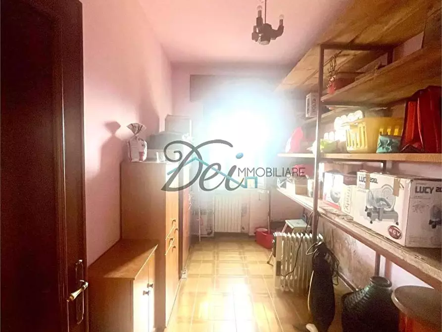 Immagine 17 di Casa bifamiliare in vendita  in Via Per San Martino  a Capannori