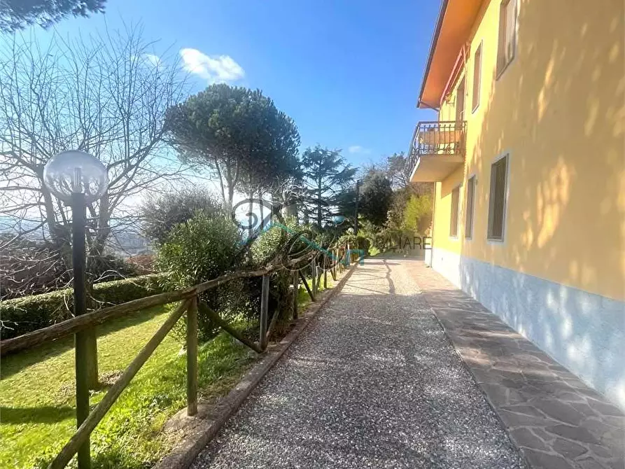 Immagine 4 di Casa bifamiliare in vendita  in Via Per San Martino  a Capannori