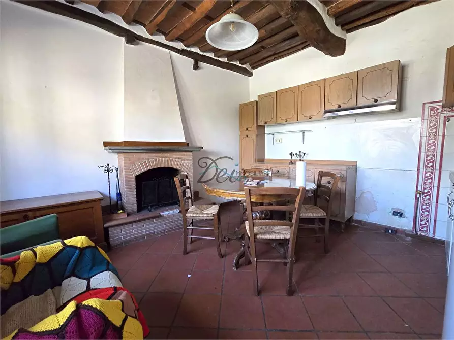 Immagine 13 di Rustico / casale in vendita  in via della francese  a Capannori