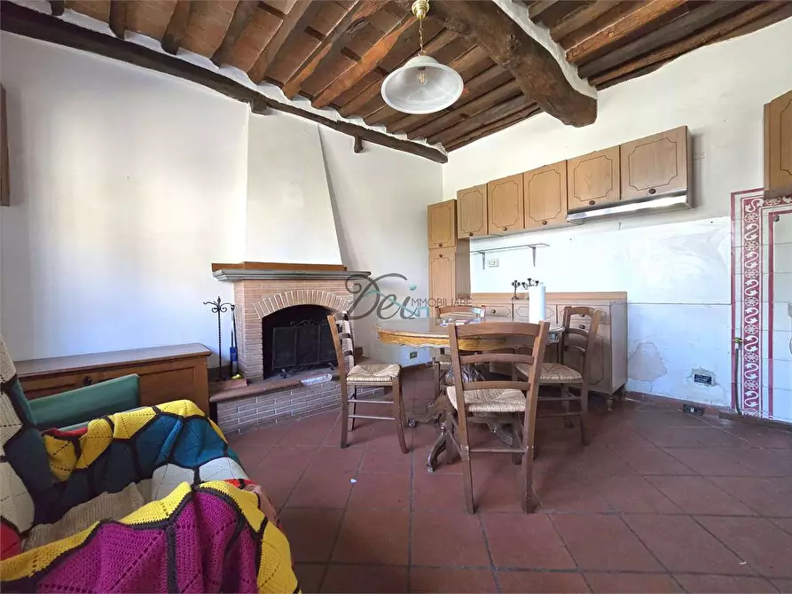 Immagine 15 di Rustico / casale in vendita  in via della francese  a Capannori