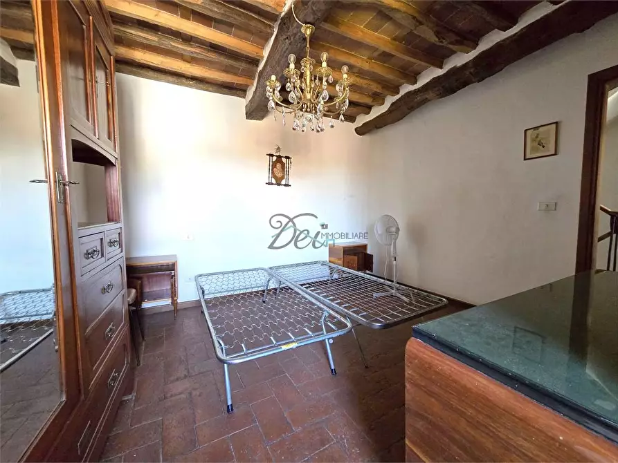 Immagine 17 di Rustico / casale in vendita  in via della francese  a Capannori