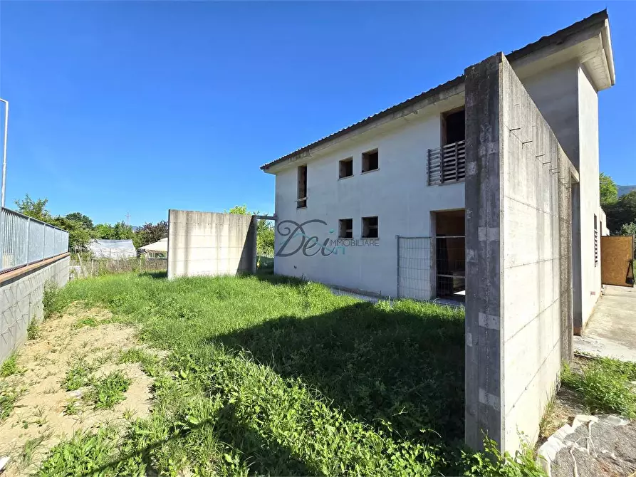Immagine 5 di Villa in vendita  in Via di Sant antonio a Capannori