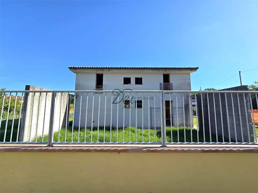 Immagine 21 di Villa in vendita  in Via di Sant antonio a Capannori