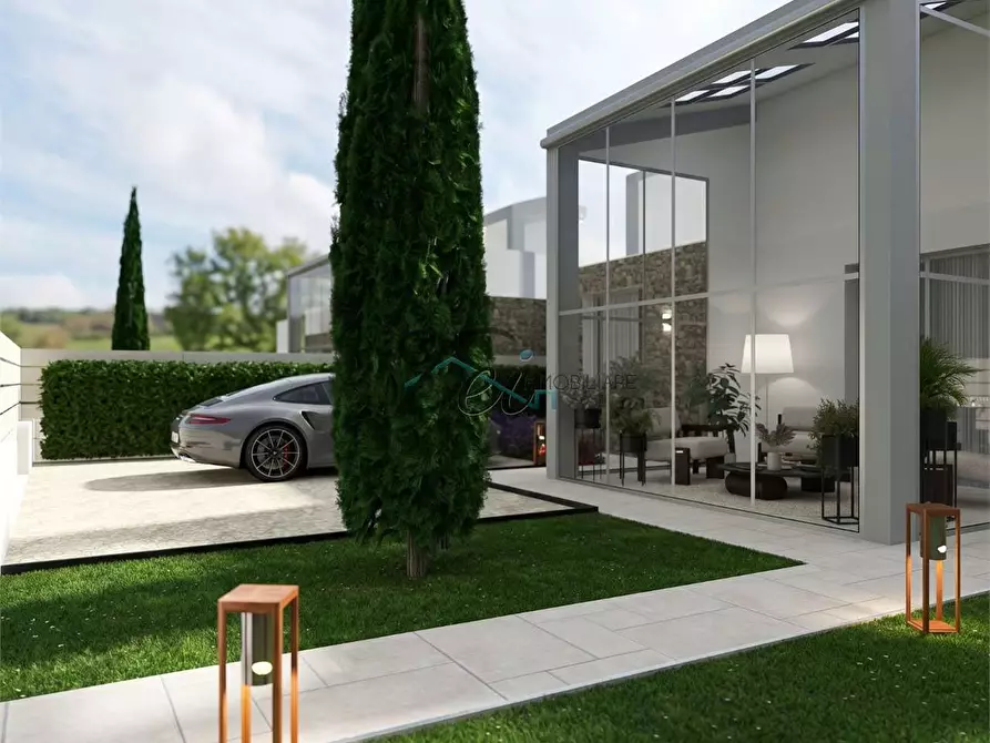 Immagine 8 di Villa in vendita  in via della santina a Capannori