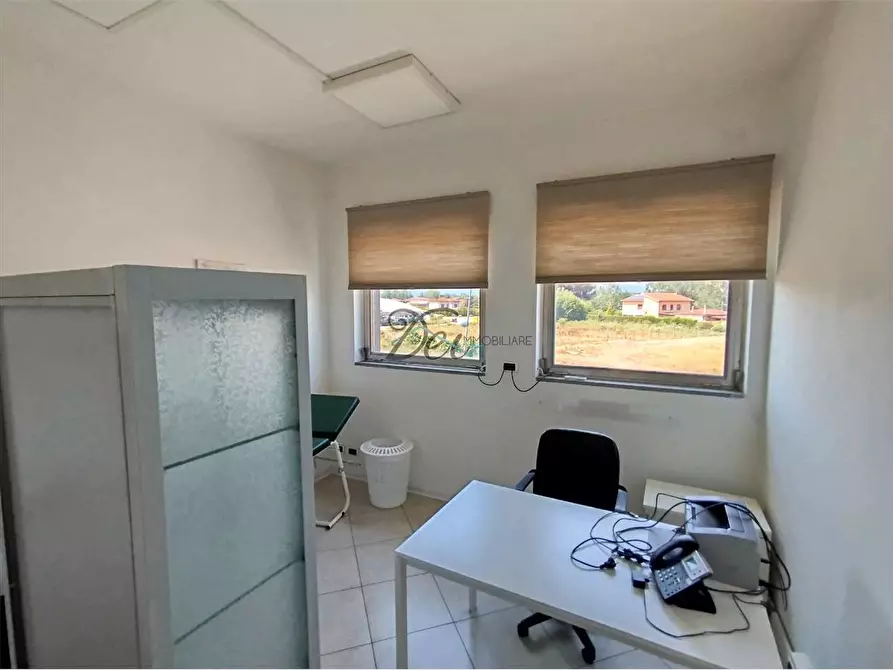 Immagine 23 di Ufficio in affitto  in via pesciatina  a Capannori