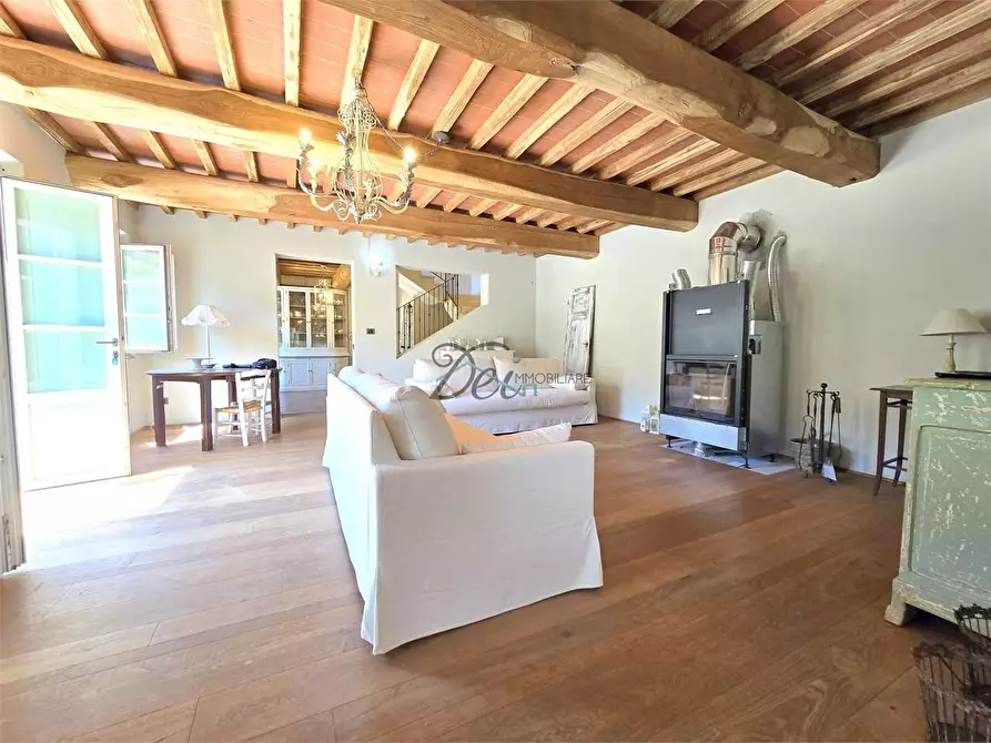 Immagine 10 di Rustico / casale in vendita  in Via di Tiglio  a Capannori