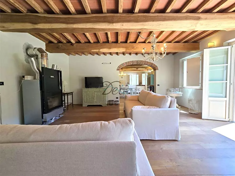 Immagine 9 di Rustico / casale in vendita  in Via di Tiglio  a Capannori