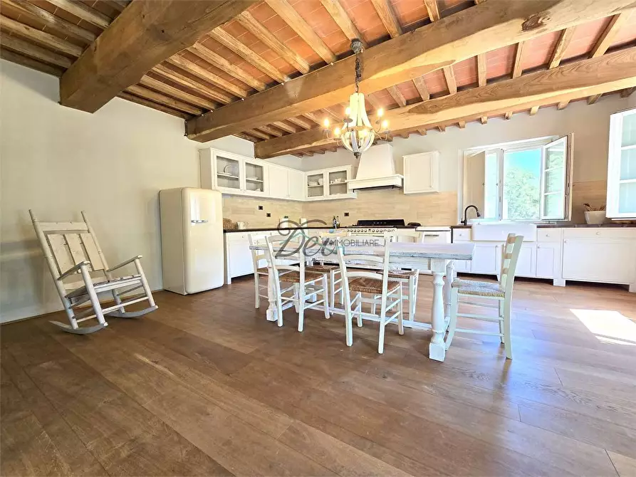 Immagine 16 di Rustico / casale in vendita  in Via di Tiglio  a Capannori