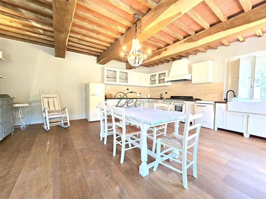 Immagine 15 di Rustico / casale in vendita  in Via di Tiglio  a Capannori