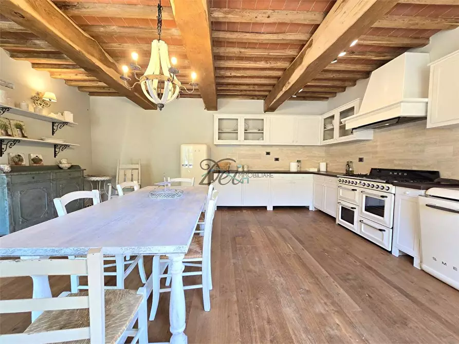 Immagine 17 di Rustico / casale in vendita  in Via di Tiglio  a Capannori