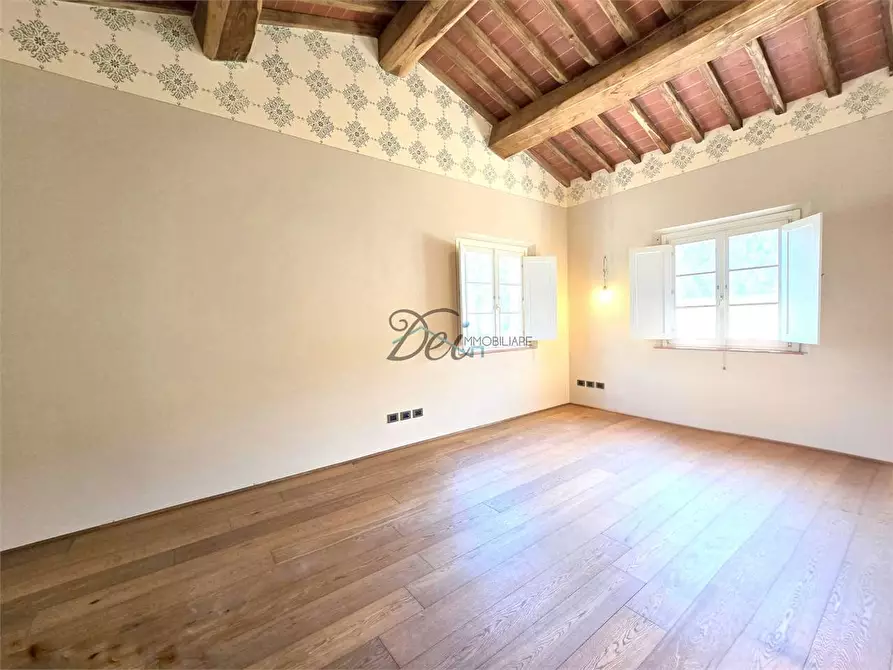 Immagine 33 di Rustico / casale in vendita  in Via di Tiglio  a Capannori