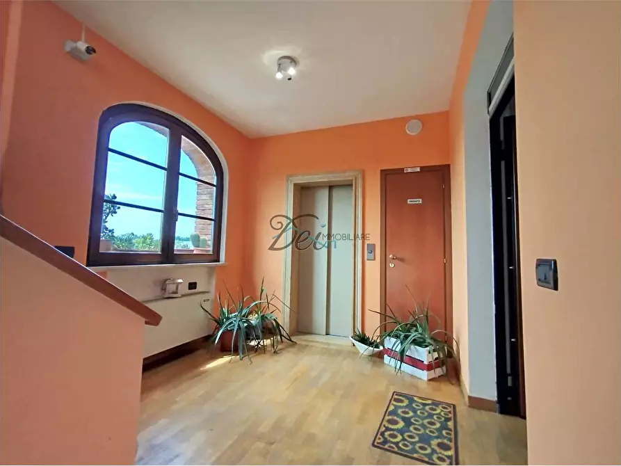 Immagine 8 di Hotel in vendita  in via poggio baldino a Altopascio