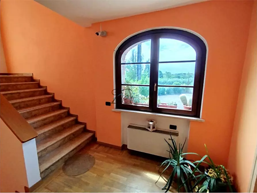 Immagine 24 di Hotel in vendita  in via poggio baldino a Altopascio