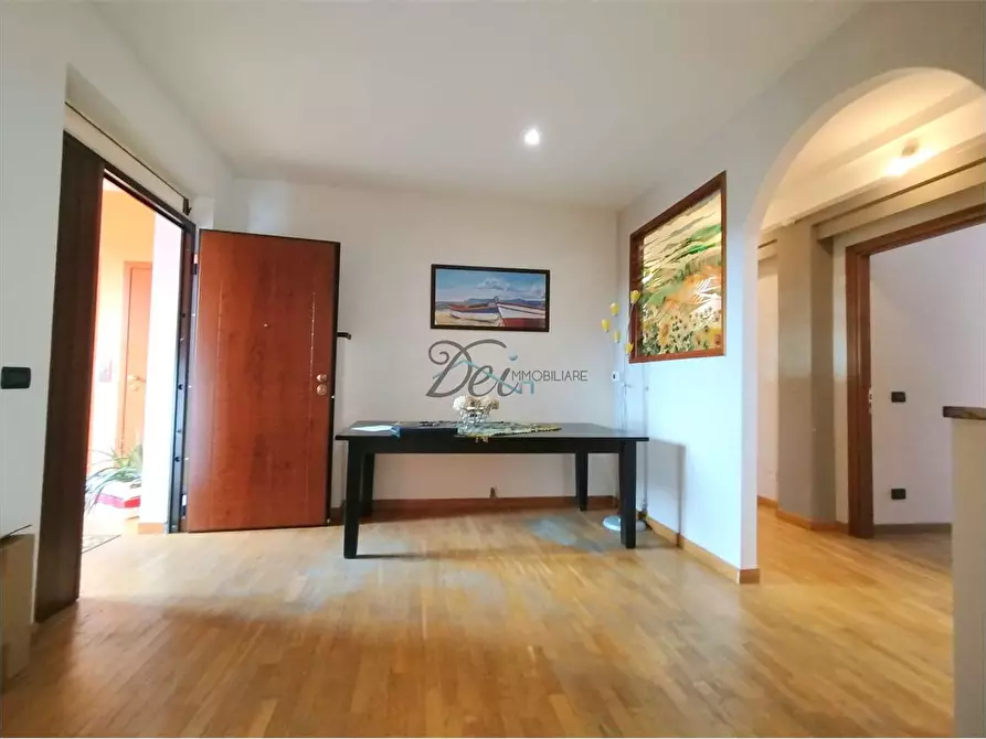 Immagine 9 di Hotel in vendita  in via poggio baldino a Altopascio