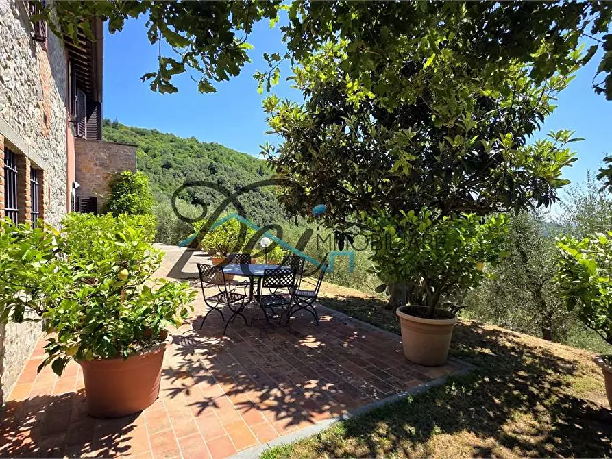 Immagine 10 di Rustico / casale in vendita  in Via Teatro Vecchio 11 a Borgo A Mozzano