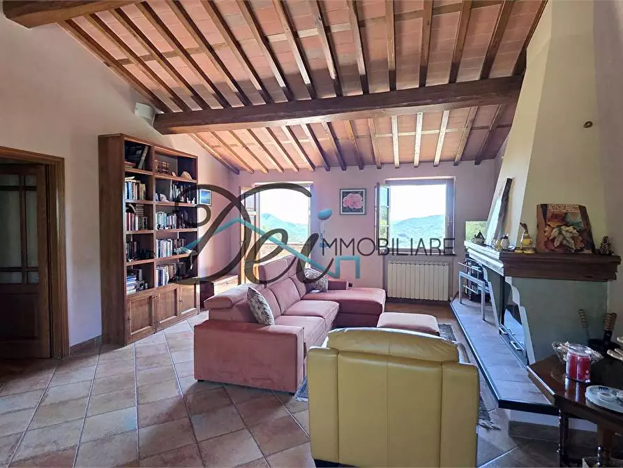 Immagine 24 di Rustico / casale in vendita  in Via Teatro Vecchio 11 a Borgo A Mozzano