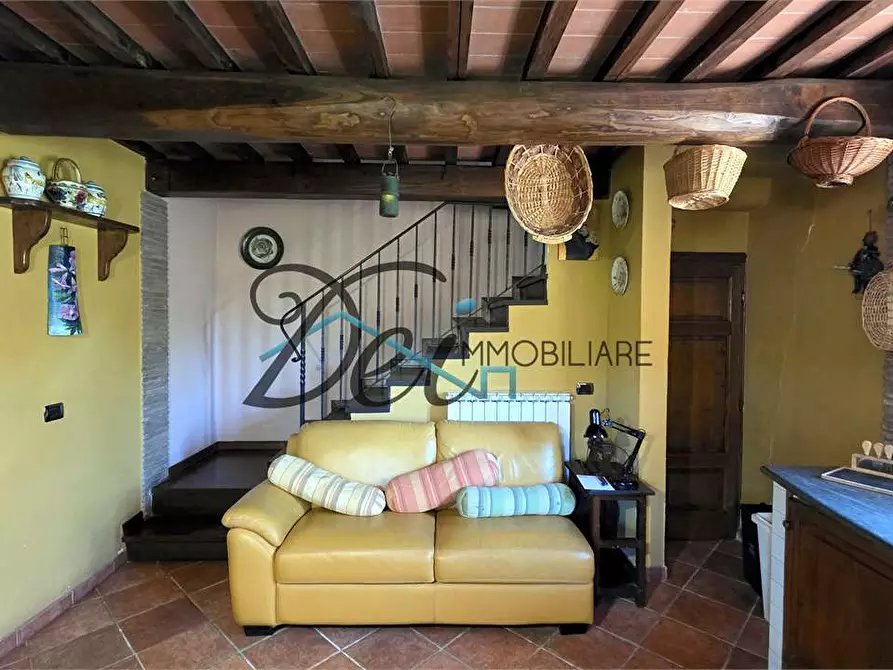 Immagine 33 di Rustico / casale in vendita  in Via Teatro Vecchio 11 a Borgo A Mozzano