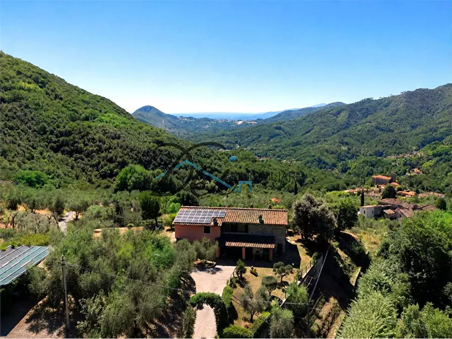 Immagine 6 di Rustico / casale in vendita  in Via Teatro Vecchio 11 a Borgo A Mozzano
