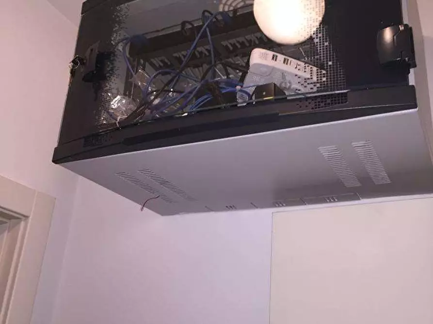 Immagine 4 di Ufficio in affitto  in piazza municipio 1 a Castelnuovo