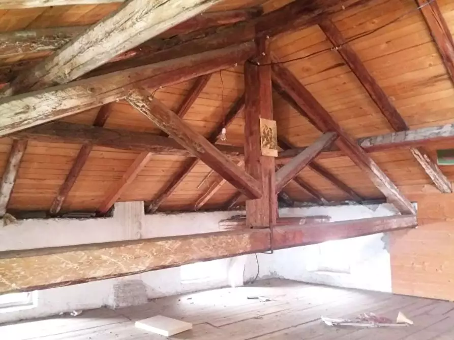 Immagine 18 di Porzione di casa in vendita  in VIA DEGASPERI 36 a Telve