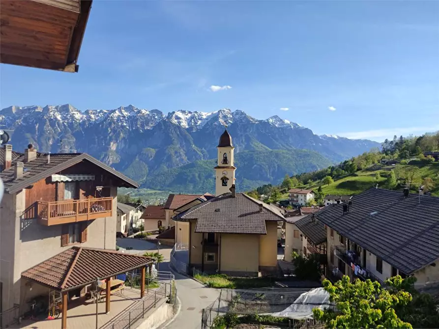 Immagine 12 di Porzione di casa in vendita  in via nuova superiore 5 a Samone
