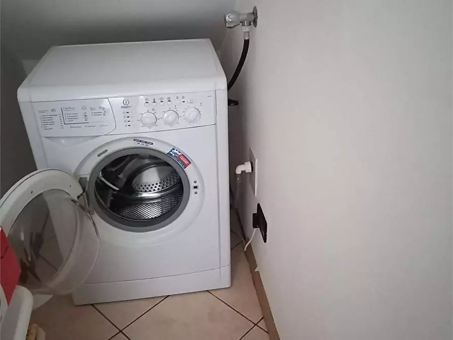 Immagine 6 di Appartamento in affitto  in via aurora a Telve