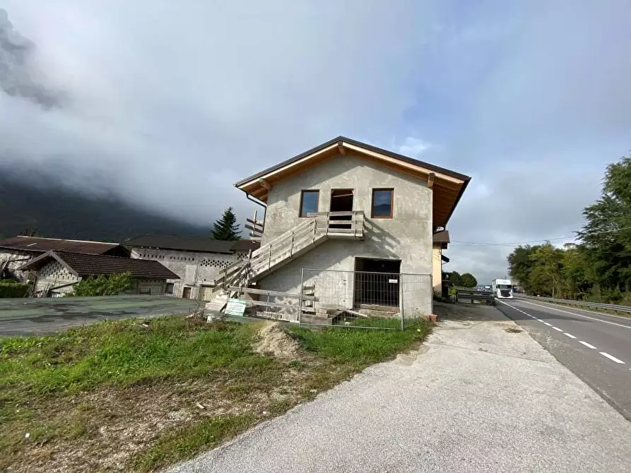 Immagine 4 di Porzione di casa in vendita  in via barricata a Ospedaletto