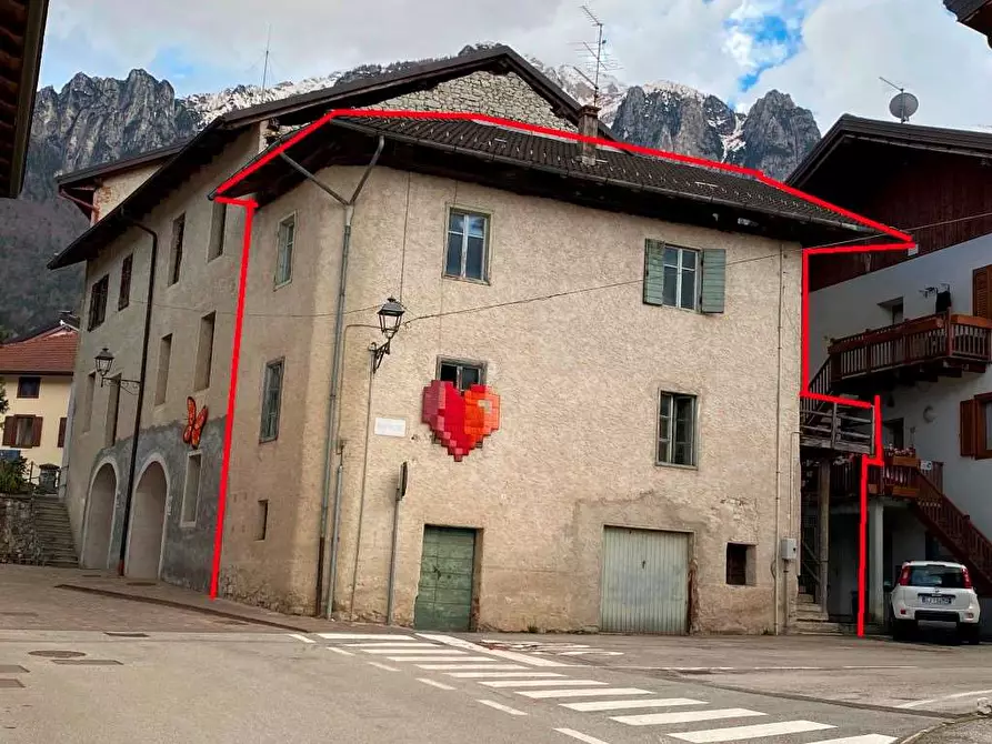 Immagine 1 di Porzione di casa in vendita  in VIA FELTRE  1 a Borgo Valsugana