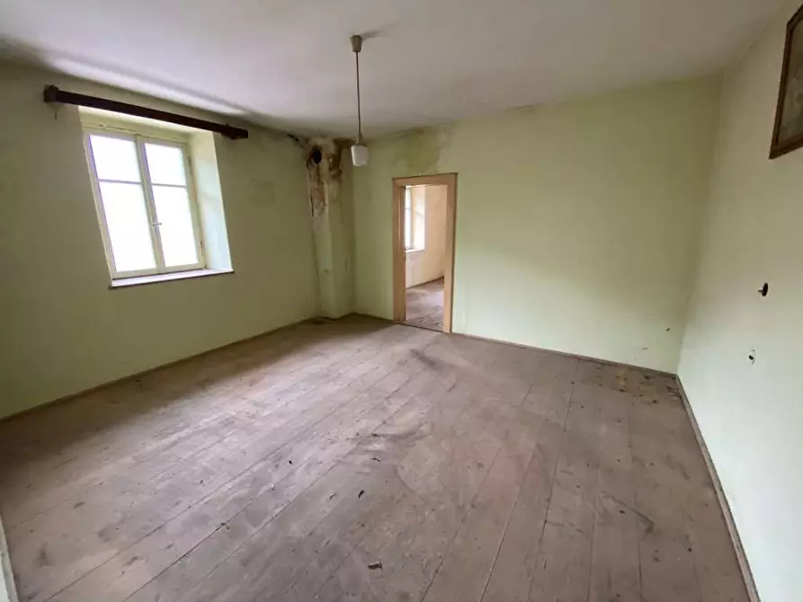 Immagine 12 di Porzione di casa in vendita  in VIA FELTRE  1 a Borgo Valsugana