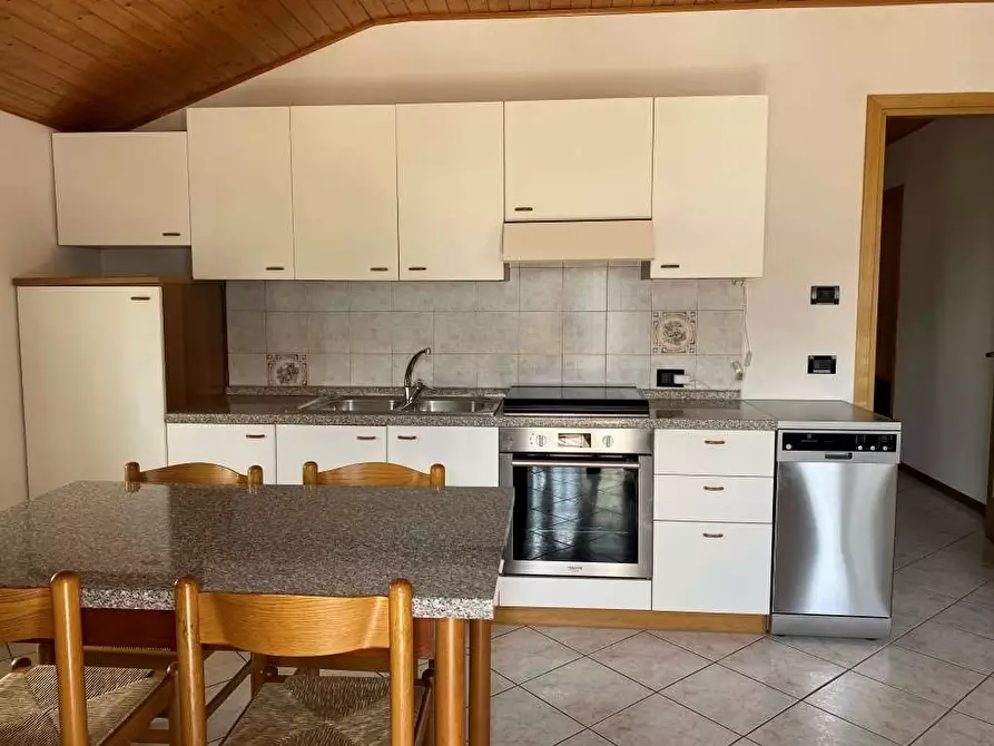 Immagine 2 di Appartamento in affitto  in via primo boale  7 a Borgo Valsugana