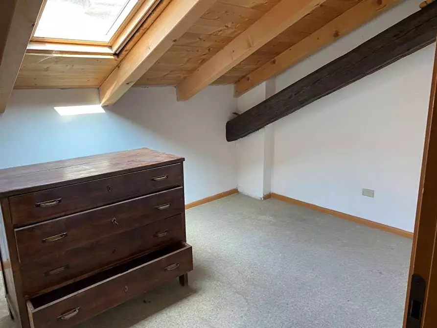 Immagine 4 di Mansarda in vendita  in VIA GRAZIE 1 a Telve Di Sopra