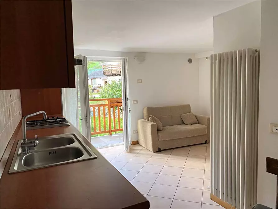 Immagine 12 di Appartamento in affitto  a Torcegno