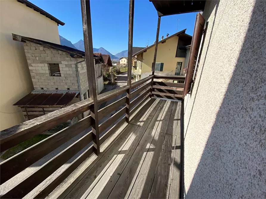 Immagine 11 di Porzione di casa in vendita  in VIA EZIO FRANCESCHINI  23 a Castel Ivano