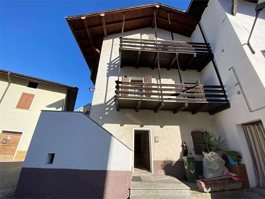 Immagine 14 di Porzione di casa in vendita  in VIA EZIO FRANCESCHINI  23 a Castel Ivano